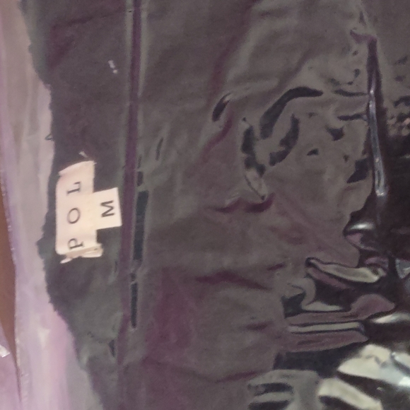 POL FUZZY BLACK SEXY SCOOP NECK MINI DRESS - Picture 4 of 6